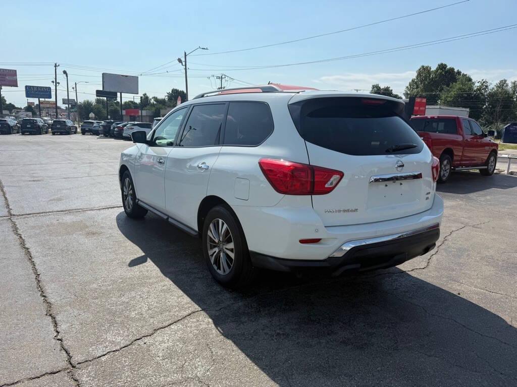 used 2020 Nissan Pathfinder car, priced at $17,988
