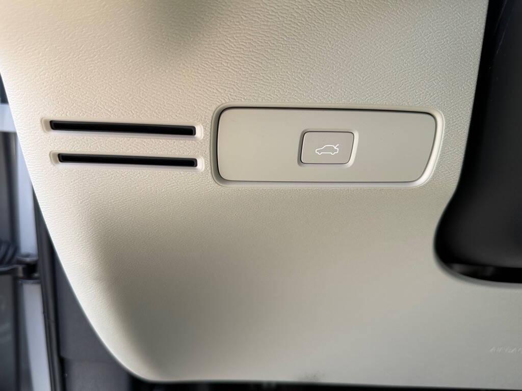 used 2023 Volvo XC40 car, priced at $27,998