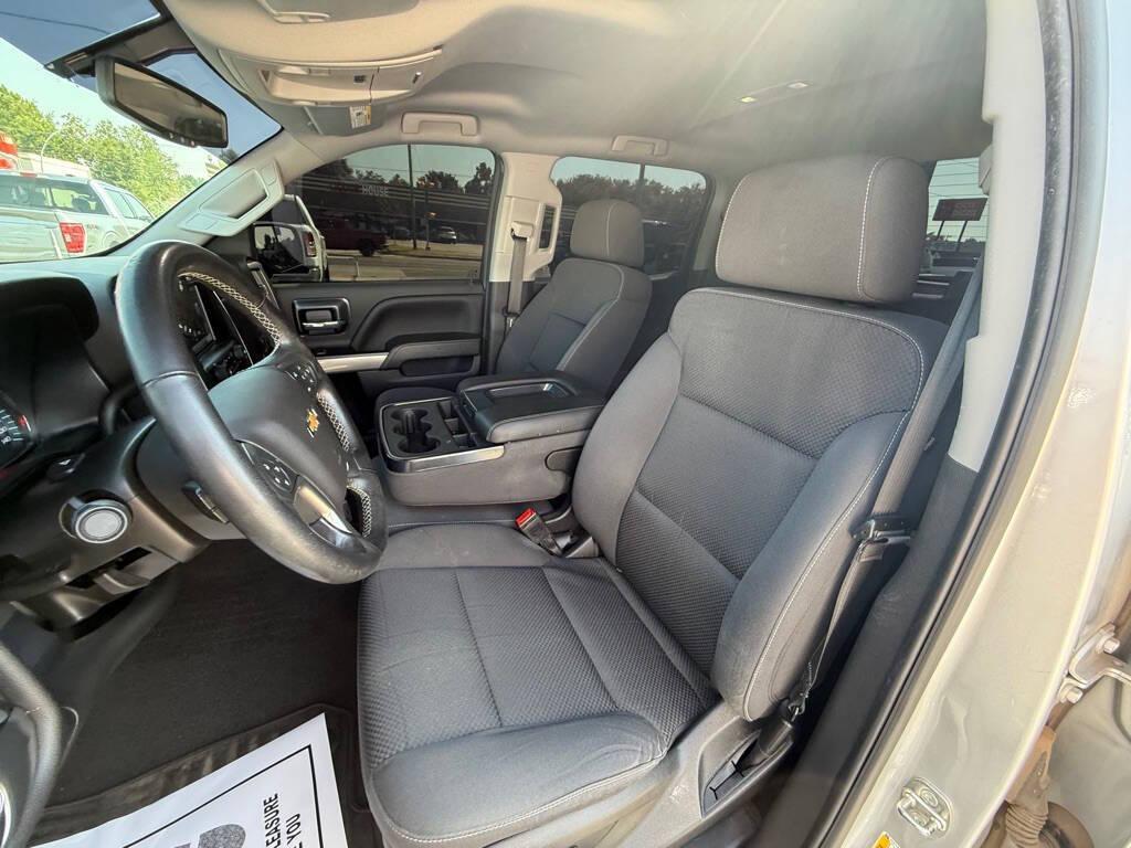 used 2018 Chevrolet Silverado 1500 car, priced at $28,998