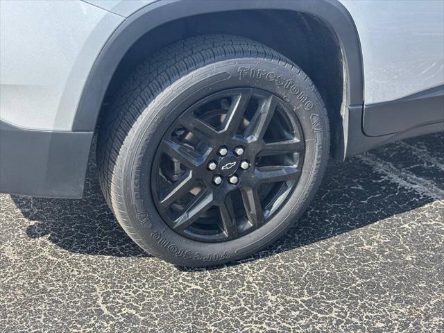 used 2020 Chevrolet Traverse car, priced at $13,998