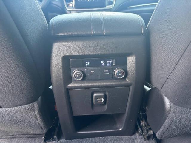used 2020 Chevrolet Traverse car, priced at $13,998