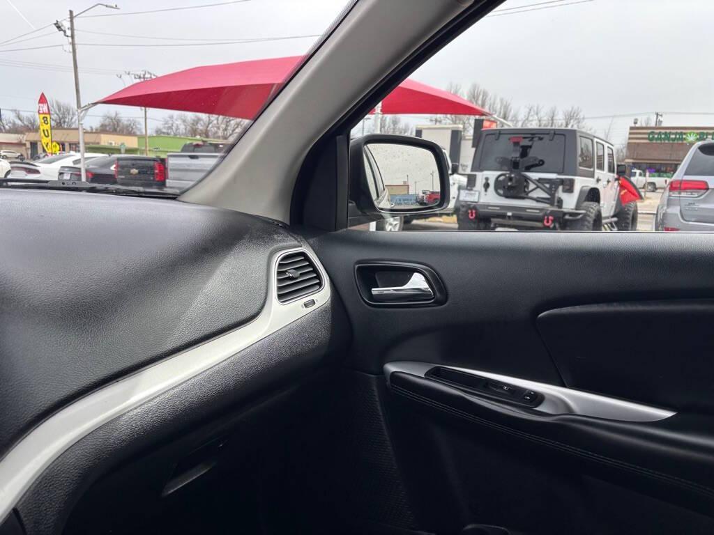 used 2020 Dodge Journey car, priced at $10,998