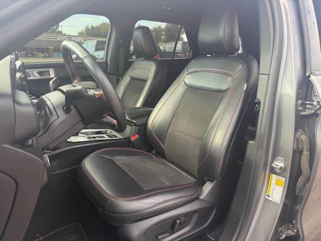 used 2023 Ford Explorer car, priced at $31,988