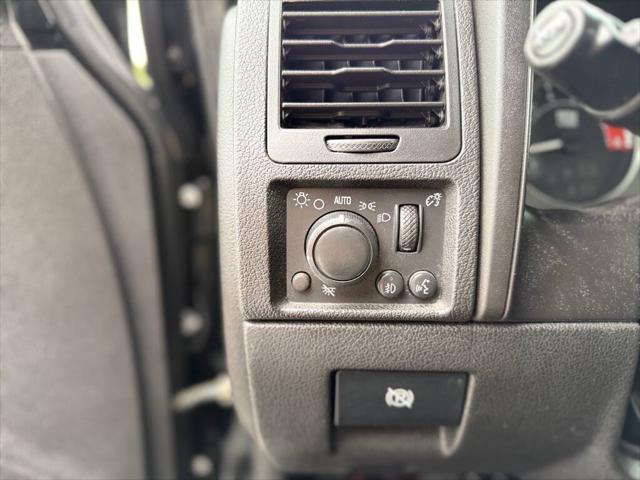 used 2007 Hummer H3 car, priced at $8,998
