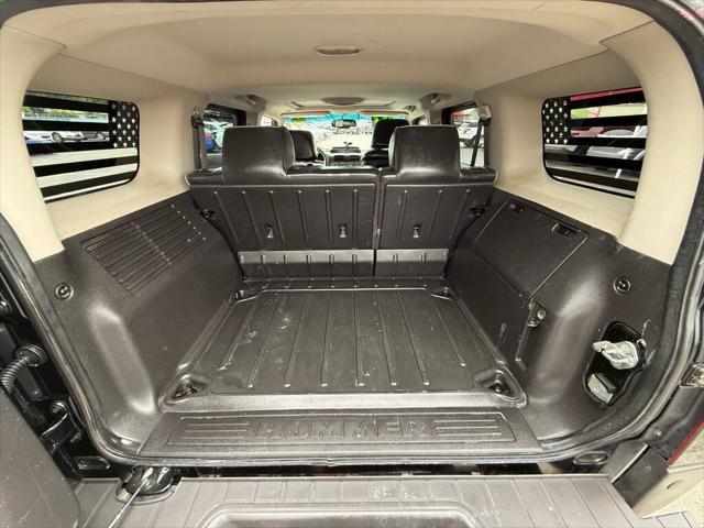 used 2007 Hummer H3 car, priced at $8,998