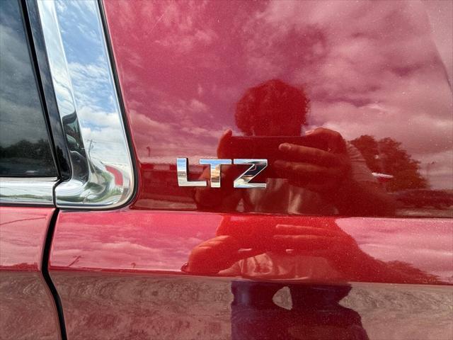 used 2016 Chevrolet Suburban car, priced at $20,988
