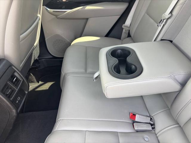used 2022 Cadillac XT4 car, priced at $22,988