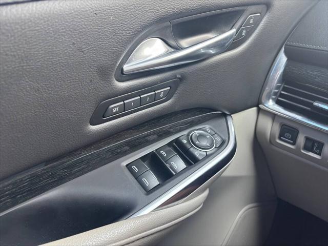 used 2022 Cadillac XT4 car, priced at $22,988