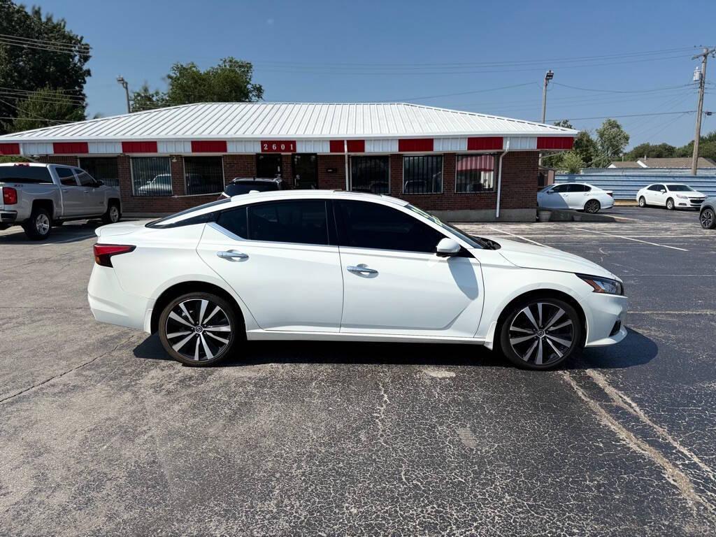 used 2021 Nissan Altima car, priced at $17,998