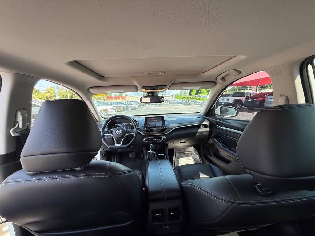 used 2021 Nissan Altima car, priced at $17,998