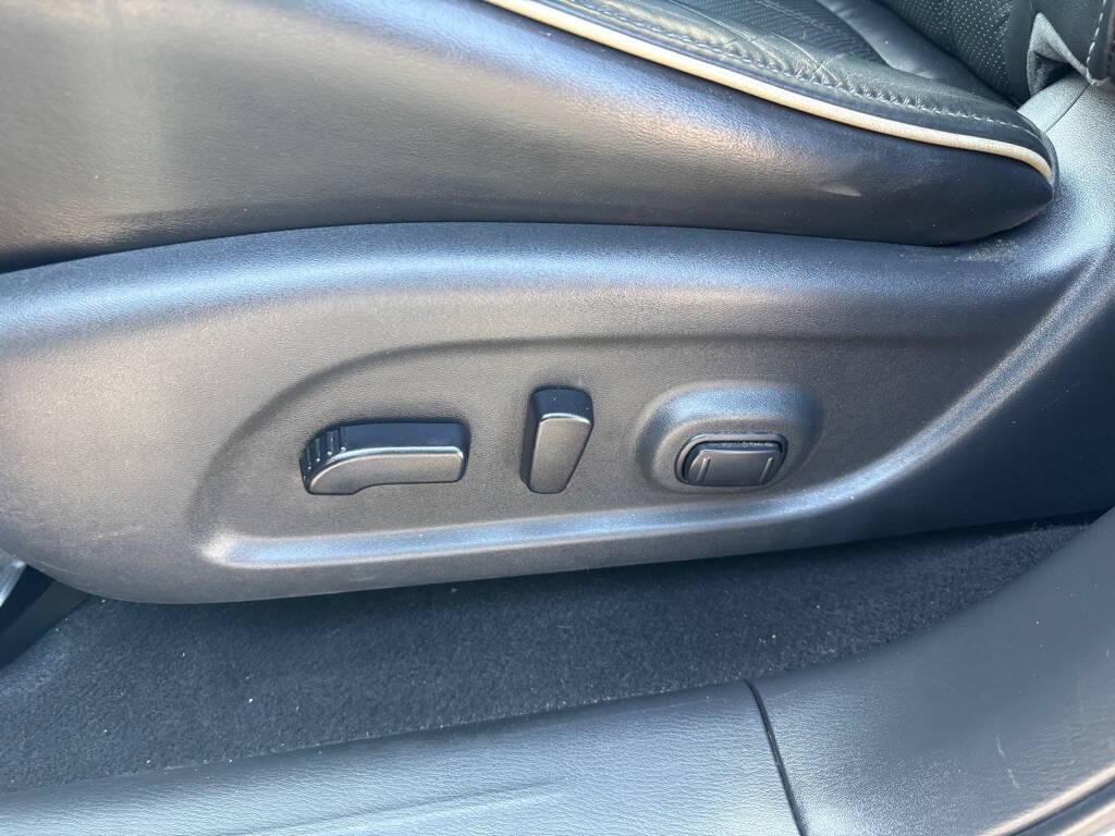 used 2018 INFINITI QX60 car, priced at $17,998