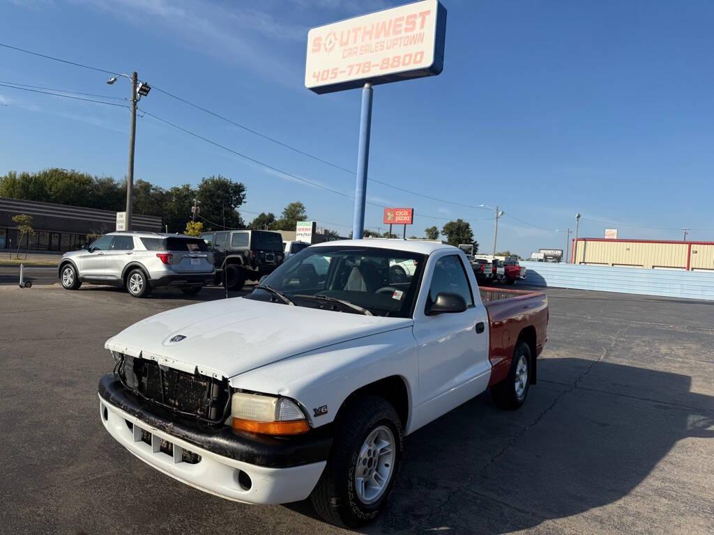used 2000 Dodge Dakota car, priced at $2,995