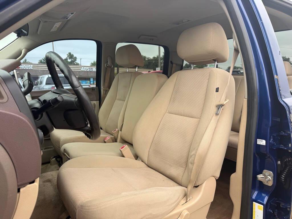 used 2013 Chevrolet Silverado 1500 car, priced at $11,998