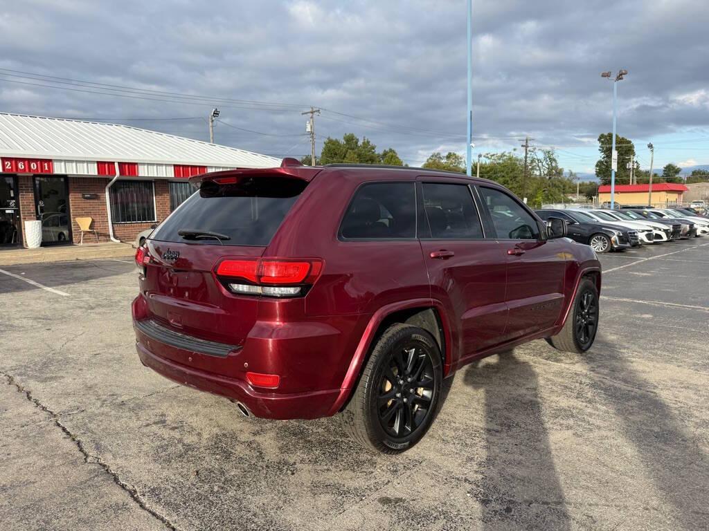 used 2020 Jeep Grand Cherokee car, priced at $15,988