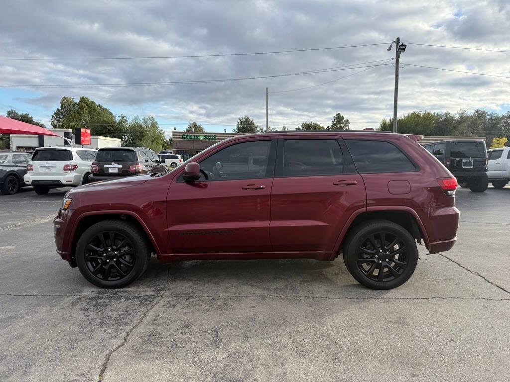 used 2020 Jeep Grand Cherokee car, priced at $15,988