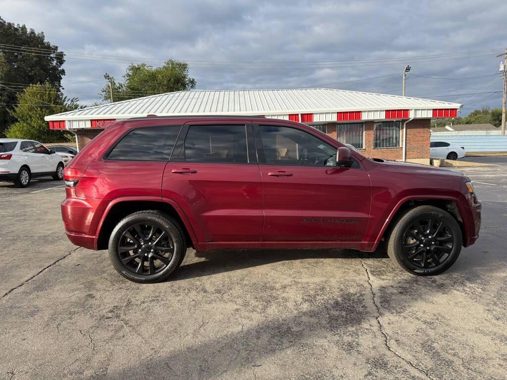 used 2020 Jeep Grand Cherokee car, priced at $15,988