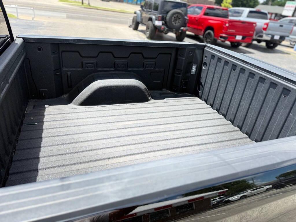 used 2019 Chevrolet Silverado 1500 car, priced at $34,998