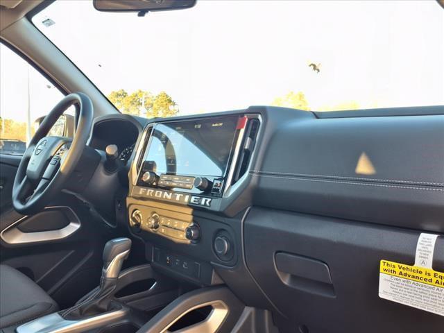 new 2025 Nissan Frontier car, priced at $39,255
