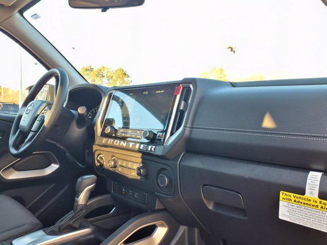 new 2025 Nissan Frontier car, priced at $36,831