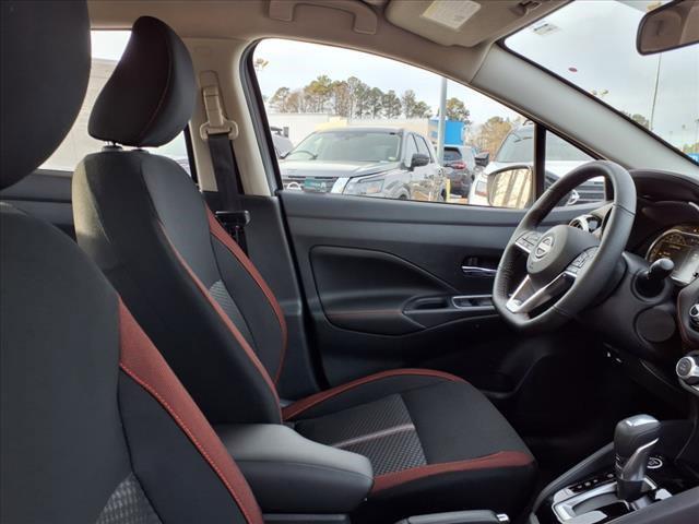 new 2025 Nissan Versa car