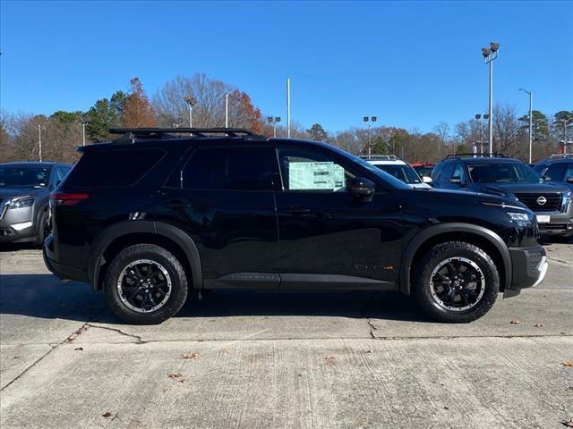 new 2025 Nissan Pathfinder car, priced at $45,650