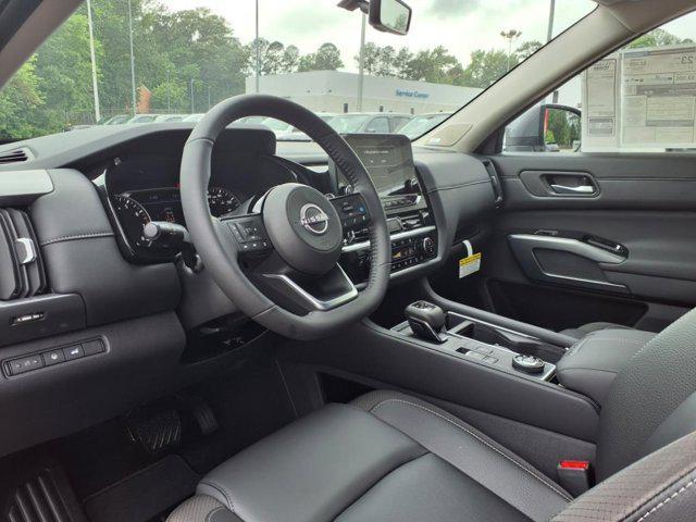 new 2025 Nissan Pathfinder car, priced at $43,599