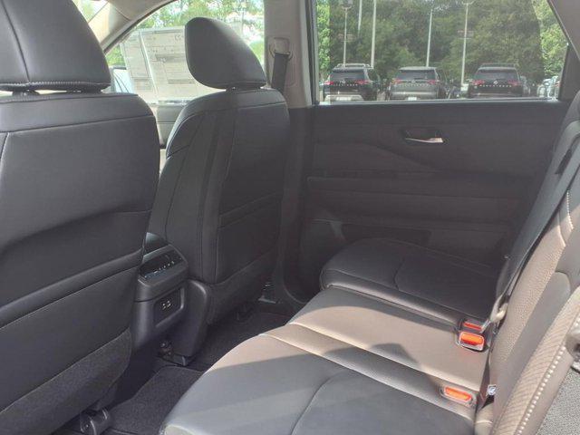 new 2025 Nissan Pathfinder car, priced at $42,155