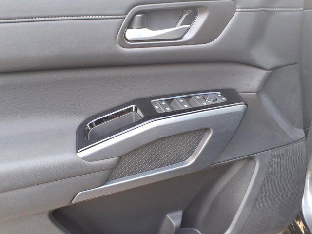 new 2025 Nissan Pathfinder car, priced at $42,155