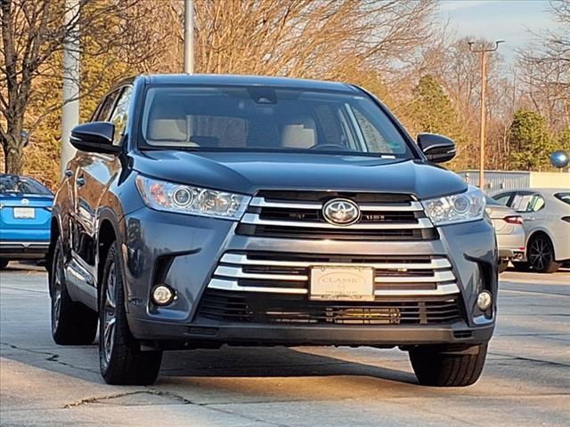 used 2019 Toyota Highlander car, priced at $20,686