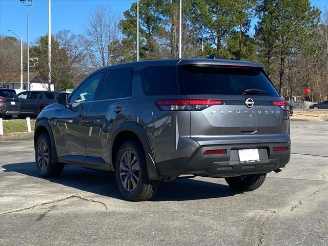 new 2025 Nissan Pathfinder car, priced at $39,010