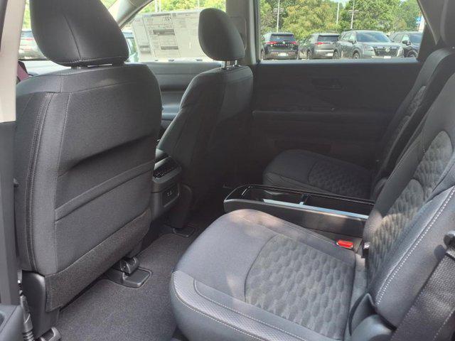 new 2025 Nissan Pathfinder car, priced at $43,345