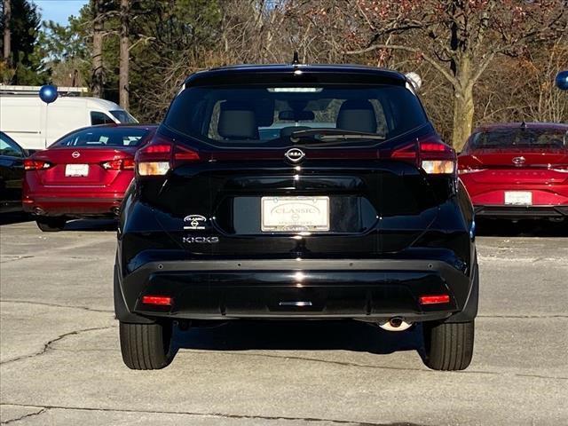 new 2024 Nissan Kicks car, priced at $22,955