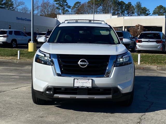 new 2025 Nissan Pathfinder car, priced at $53,530