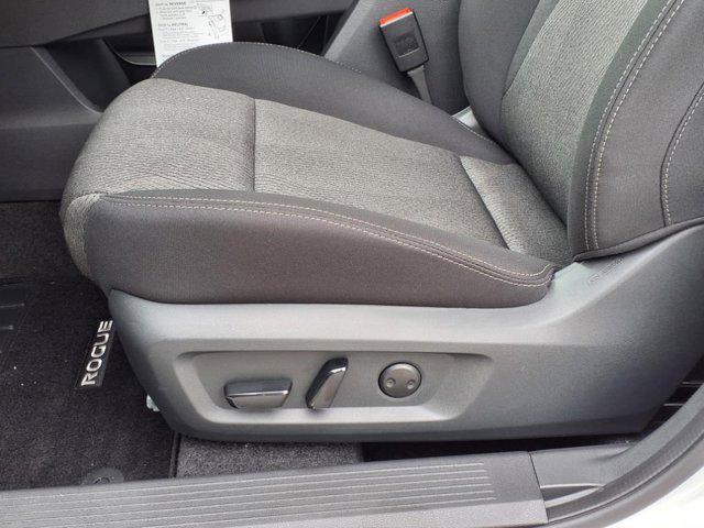 new 2025 Nissan Rogue car, priced at $31,562