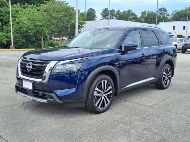 new 2025 Nissan Pathfinder car, priced at $49,504