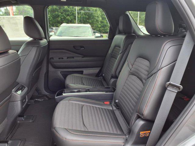 new 2025 Nissan Pathfinder car, priced at $42,888