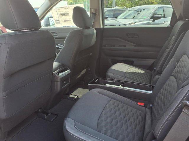 new 2025 Nissan Pathfinder car, priced at $43,265