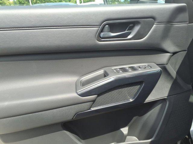 new 2025 Nissan Pathfinder car, priced at $43,265