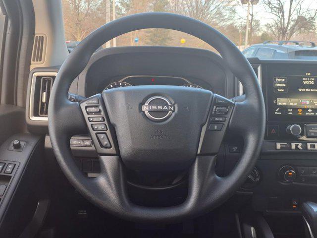 new 2025 Nissan Frontier car, priced at $39,580