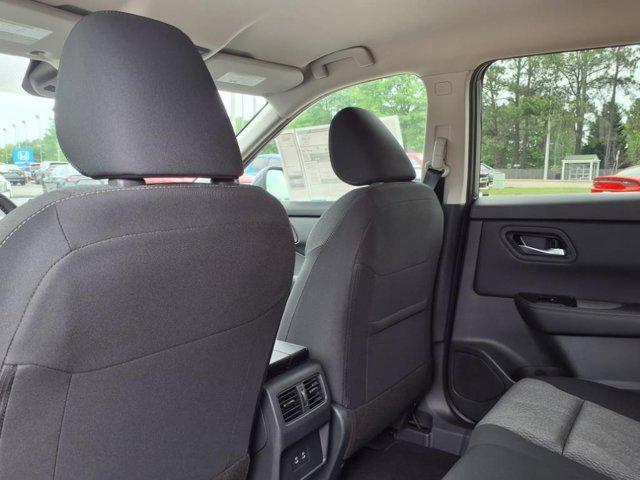 new 2025 Nissan Rogue car, priced at $31,985