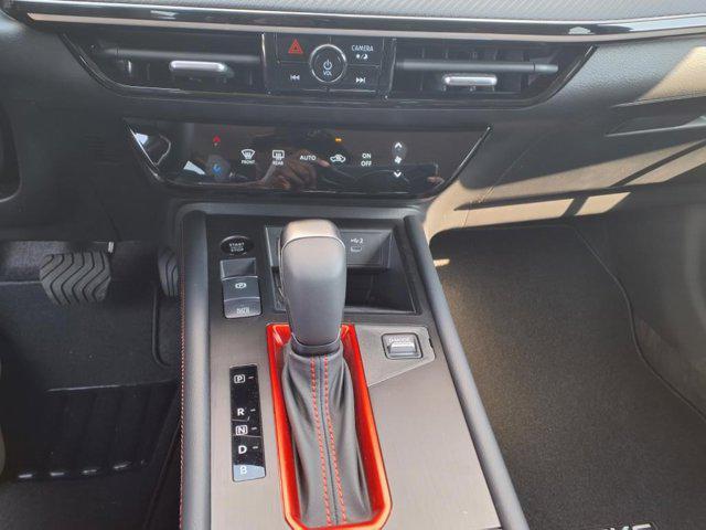 new 2025 Nissan Kicks car, priced at $29,098