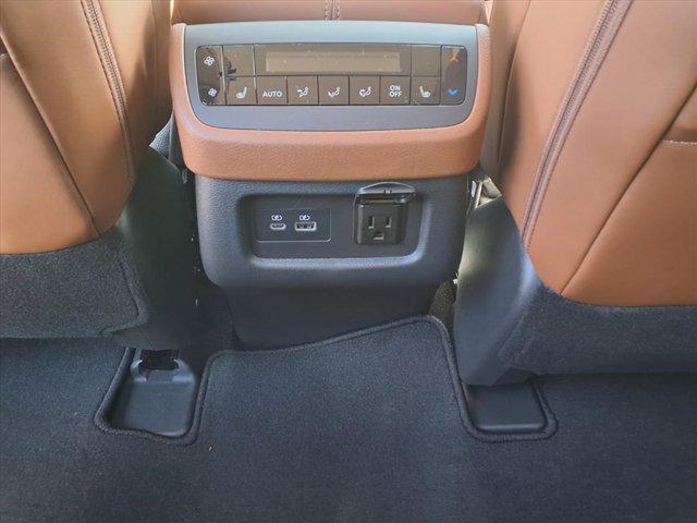 new 2025 Nissan Pathfinder car, priced at $44,746