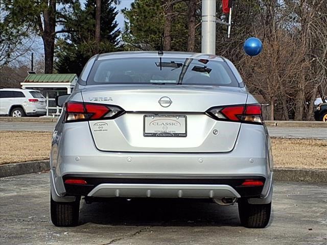 new 2025 Nissan Versa car