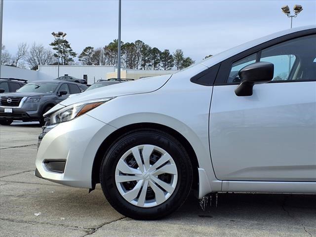 new 2025 Nissan Versa car