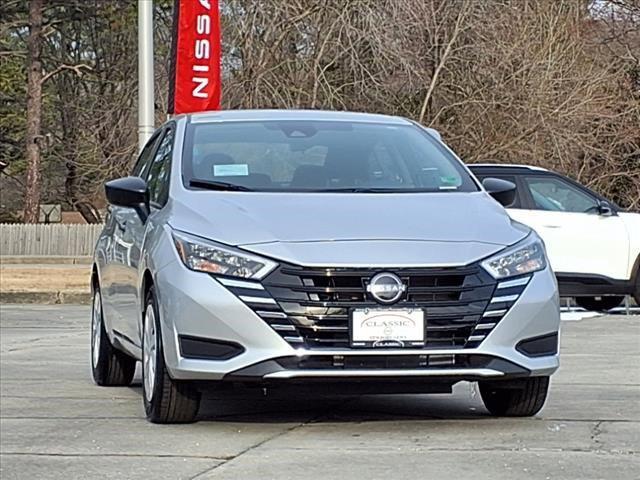 new 2025 Nissan Versa car