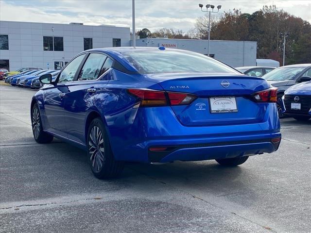 new 2025 Nissan Altima car, priced at $27,131