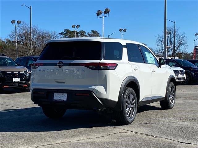 new 2025 Nissan Pathfinder car, priced at $39,010