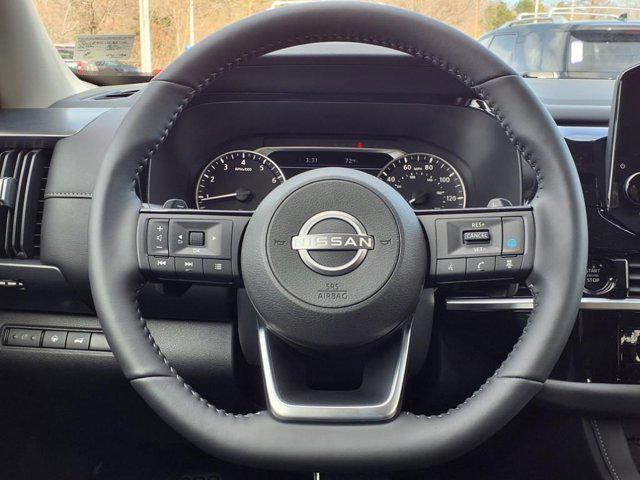 new 2025 Nissan Pathfinder car, priced at $45,310