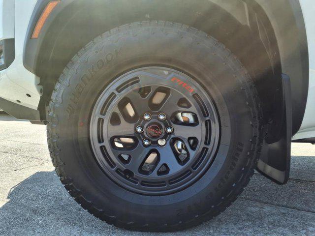 new 2025 Nissan Frontier car, priced at $44,507