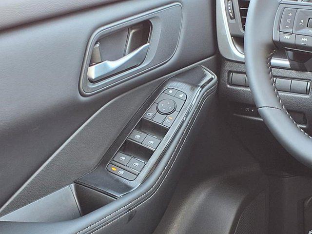 new 2025 Nissan Rogue car, priced at $32,450